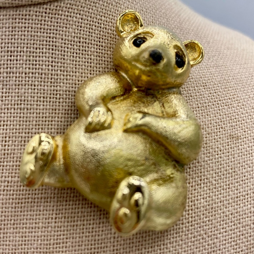 Vintage Gerrys Brooch Pin Gold Tone Plump Teddy Bear Signed